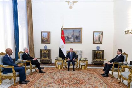 Sisi with Burns