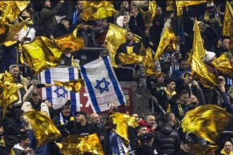 Maccabi fans