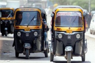 Tuk-tuks
