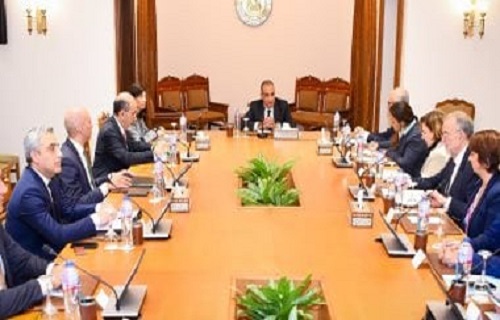 Egyptian Foreign Minister with French delegation