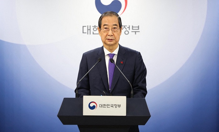 Interim President Han