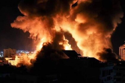 American warplanes bomb Sanaa