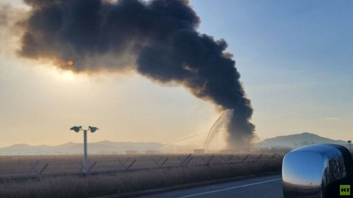 Plane crashes in South Korea
