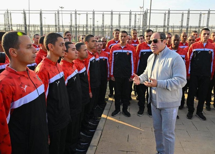 Sisi visits military academy