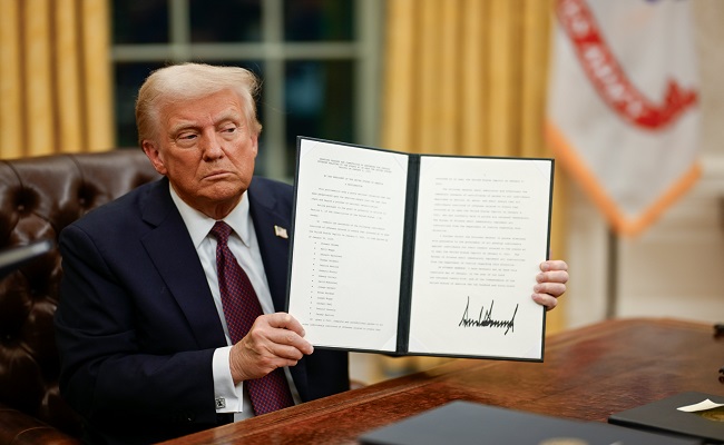 Trump signs executive orders