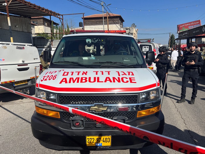 3 Israeli shot in Occupied West Bank