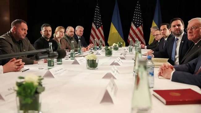Zelenskyy and Vance meeting in Munich