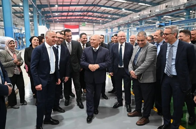 Kamel El Waz inaugurates El Sewedy factory