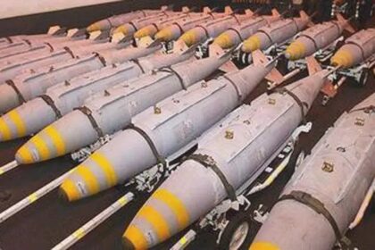 US 2000 pound bombs to Israel
