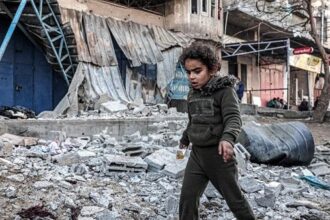 6 children in Gaza freeze to death