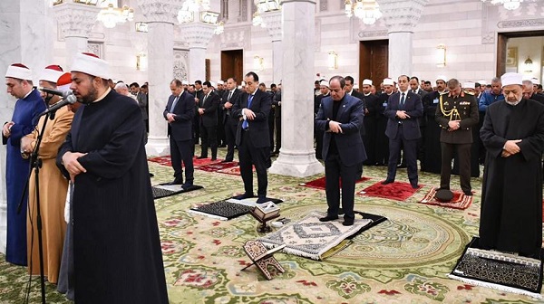 Sisi in Sayeda Nefisa Mosque