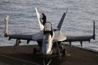F/A-18E on carrier