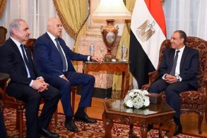 FM Abdel Ati and Palestinian delegation