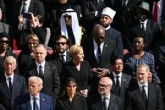 Minsiter of endownment Pope's funeral