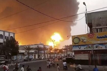 Hodeida attacked by Israel