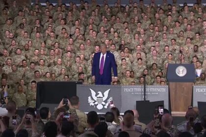 Trump in US airbase in Qatar
