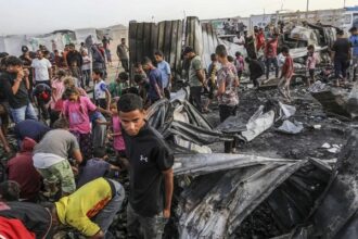 Gaza aid point bombed by Israel