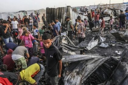 Gaza aid point bombed by Israel