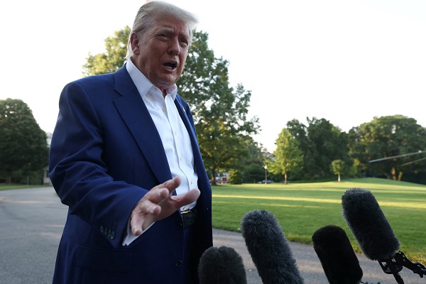 Trump rebukes