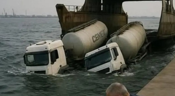 2 Cement trucks sink in Port Said