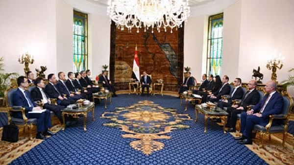 Sisi and Chinese delegation