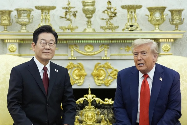 Trump and South Korean President