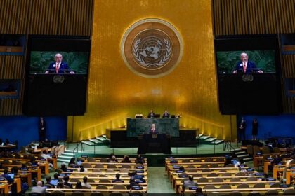 Delegates leave Netanyahu's speech