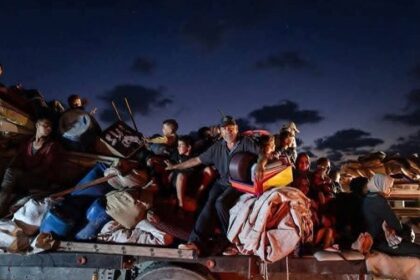 Gaza City exodus 1