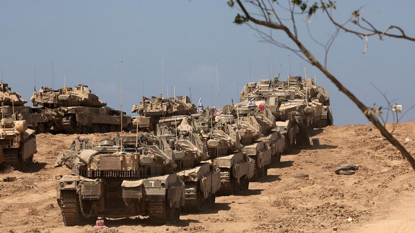 Israeli Tanks Gaza