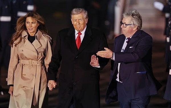 Trump arrives in UK