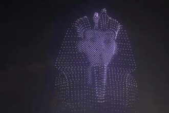 King Tut in Giza sky