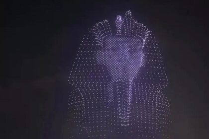 King Tut in Giza sky