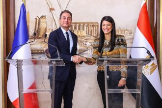 Rania and French Ambassador