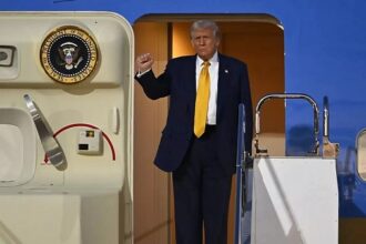 Trump in Japan