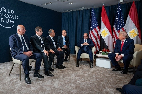 Trump Sisi Davos