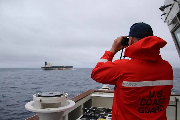 US coast guard observe Russian tanker