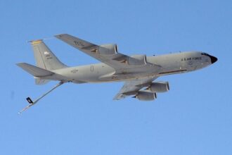 KC 135