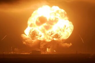 Blue Origin rocket explodes