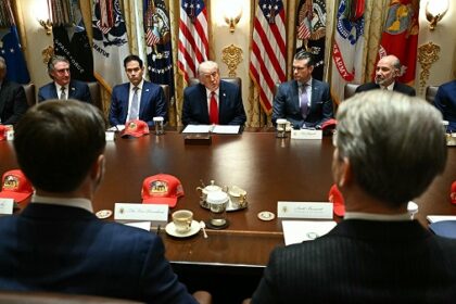 Trump meeting on Iran