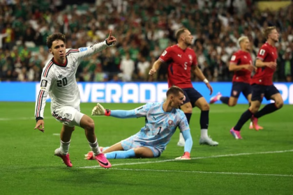 Mexico scores 1