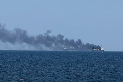Indian ship sinks