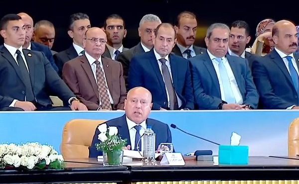 Kamel 2000